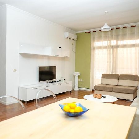 Cozy Apartment In The Heart Of Tirana ! מראה חיצוני תמונה
