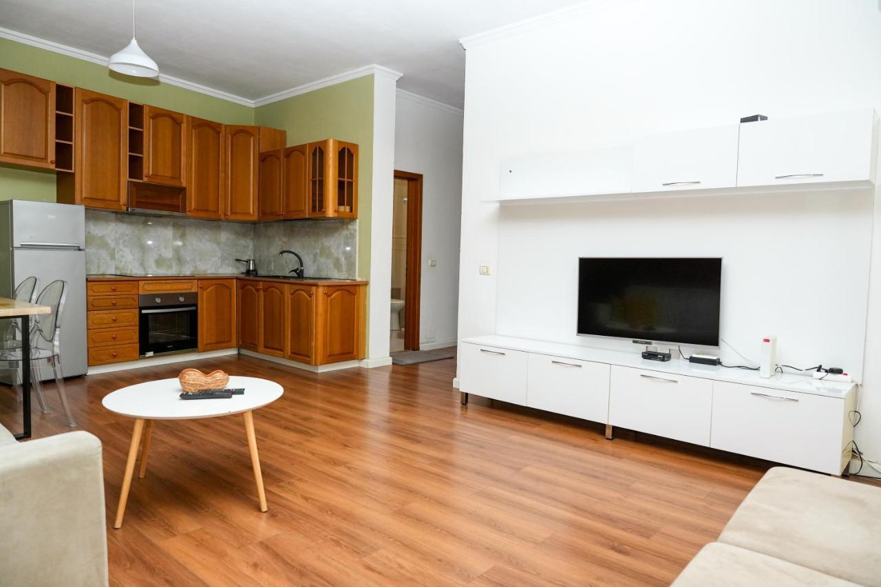 Cozy Apartment In The Heart Of Tirana ! מראה חיצוני תמונה
