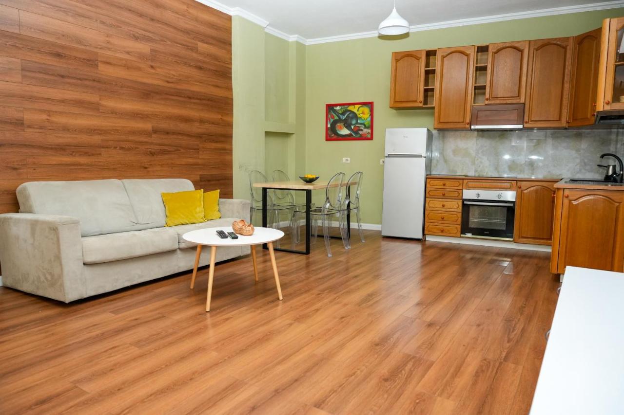 Cozy Apartment In The Heart Of Tirana ! מראה חיצוני תמונה